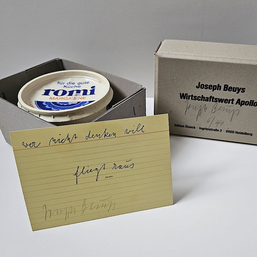 Korff Stiftung - Joseph Beuys - Objects - Wirtschaftswert Apollo