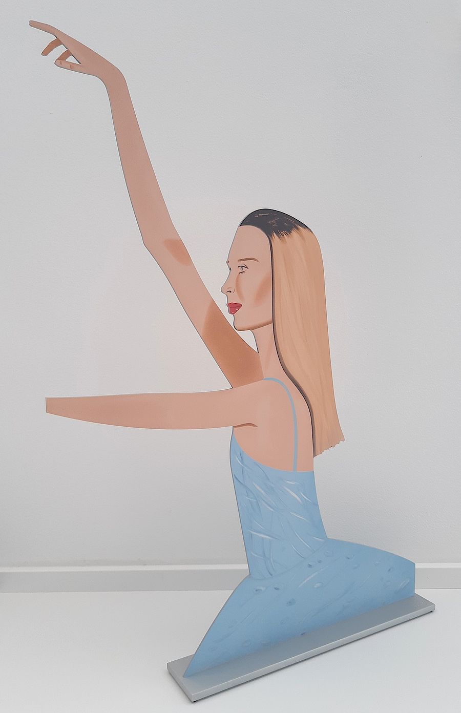 Korff Stiftung - Alex Katz - Sculptures - Dancer 2 (Cutout)