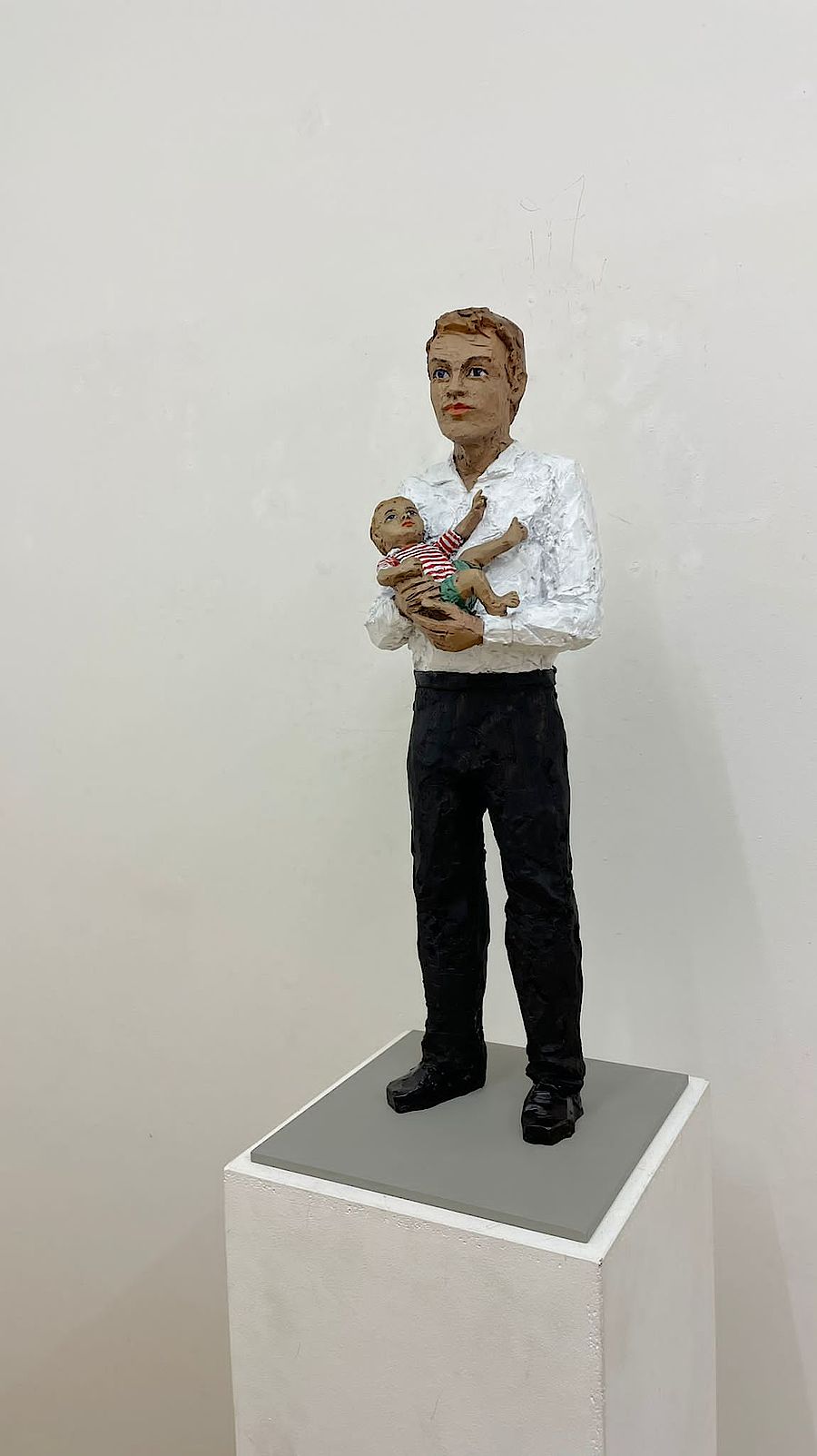 Korff Stiftung - Stephan Balkenhol - Skulpturen - Mann mit Kind