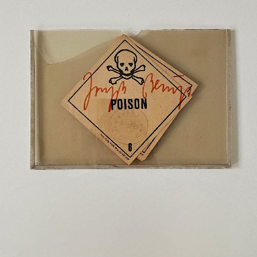 Korff Stiftung - Joseph Beuys - Rare & unique works - Poison