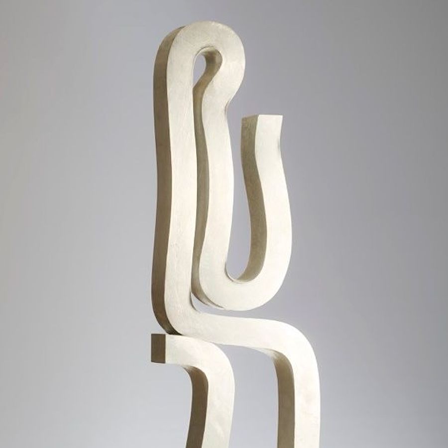 Korff Stiftung - Joannis Avramidis - Skulpturen - Kleine sitzende Bandfigur